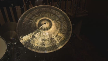21" Gregory Hutchinson Signature Series 2180g