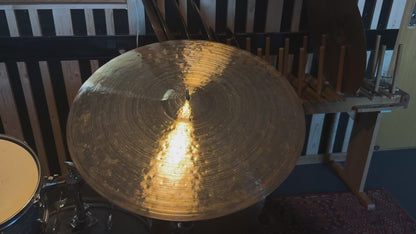 24" Nefertiti 2733g