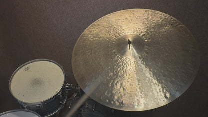 23" Nefertiti 2686g