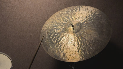 22" Nefertiti 2380g