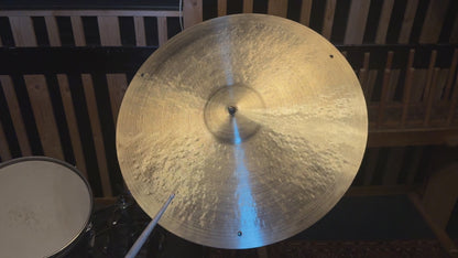 21" Nefertiti 2275g